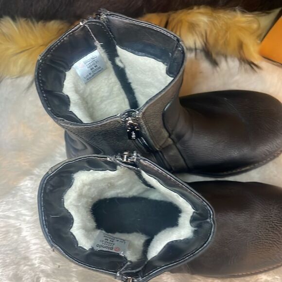 Blondo boots 9.5 (2175) - Picture 5 of 10